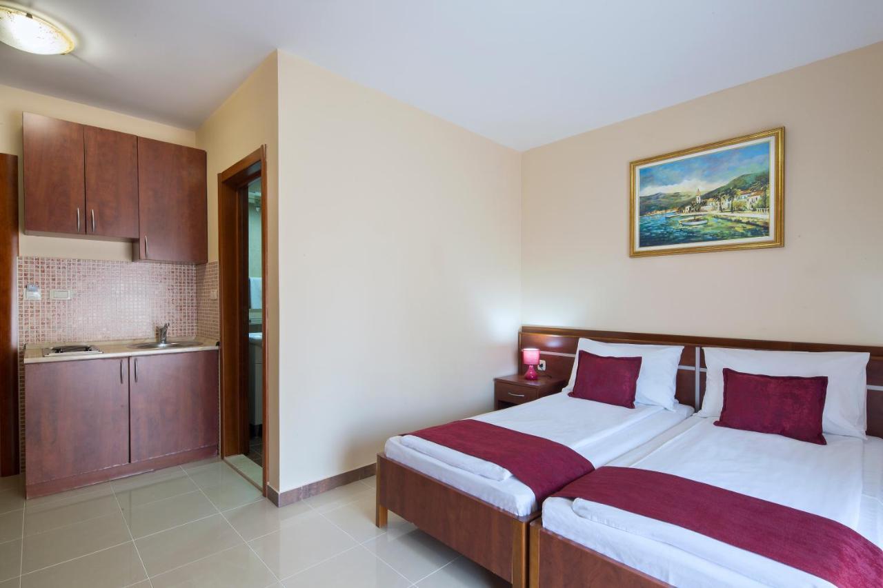 Apartmani Salus Budva Exteriér fotografie