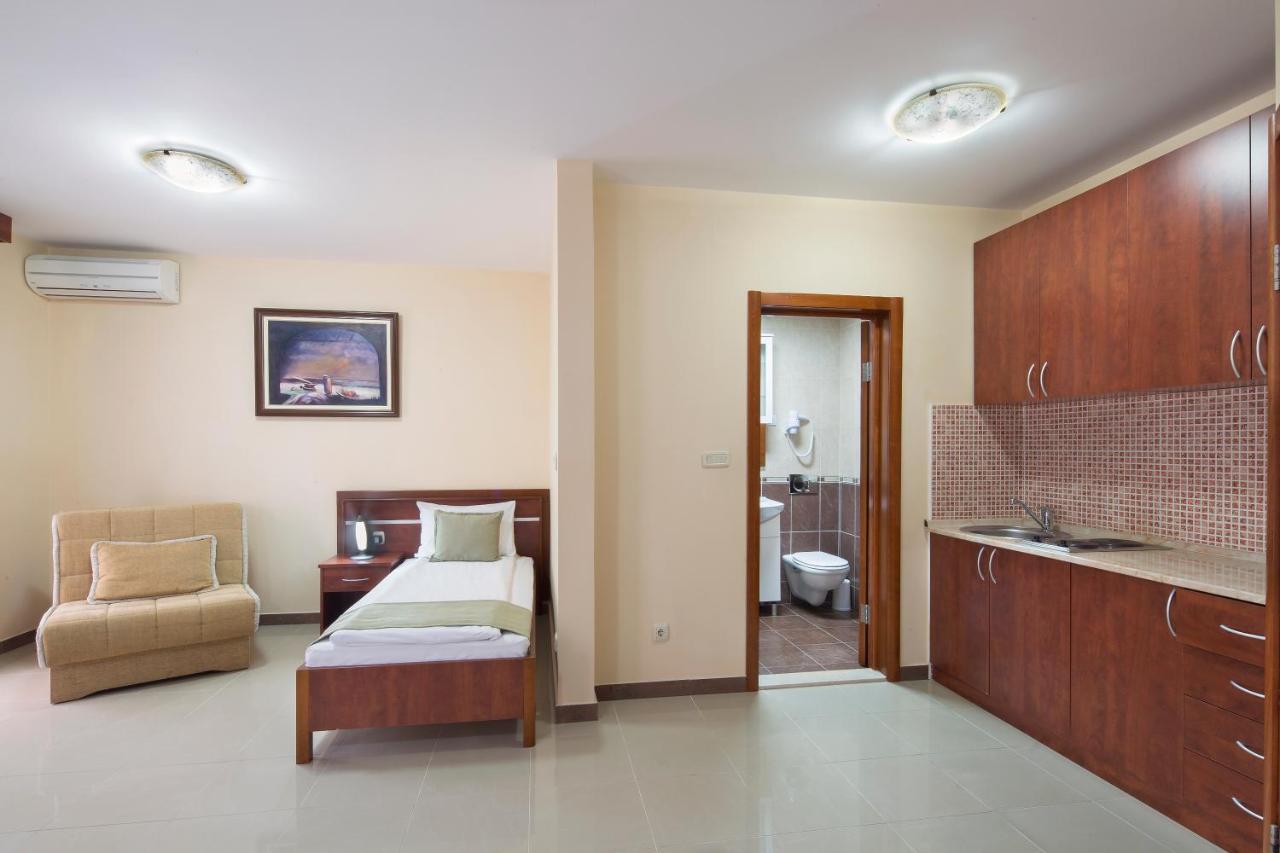 Apartmani Salus Budva Exteriér fotografie